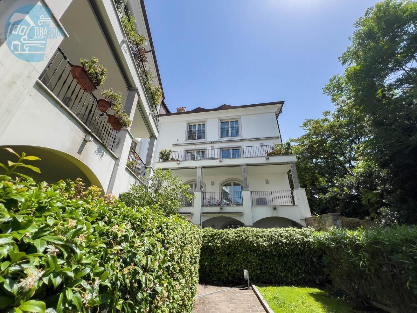 Cattedrale 5 Tirabora Short Rent Apartamento Trieste Exterior foto