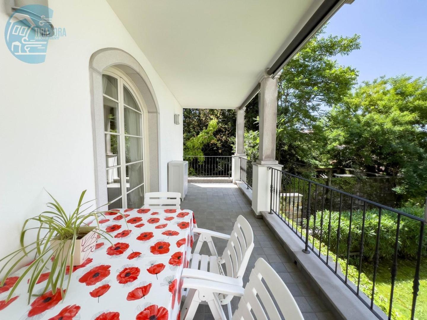 Cattedrale 5 Tirabora Short Rent Apartamento Trieste Exterior foto
