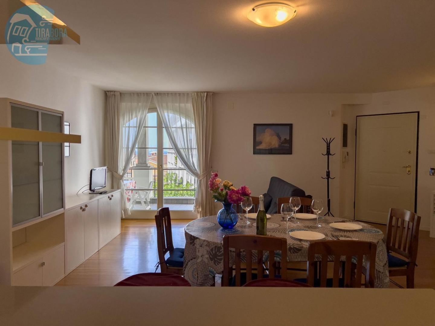 Cattedrale 5 Tirabora Short Rent Apartamento Trieste Exterior foto