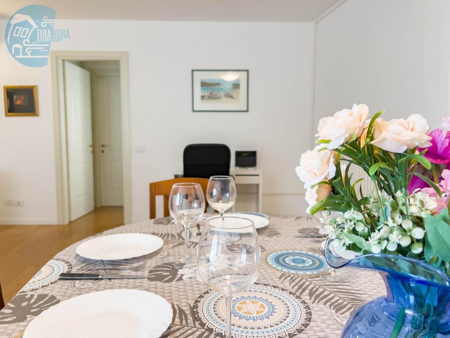 Cattedrale 5 Tirabora Short Rent Apartamento Trieste Exterior foto