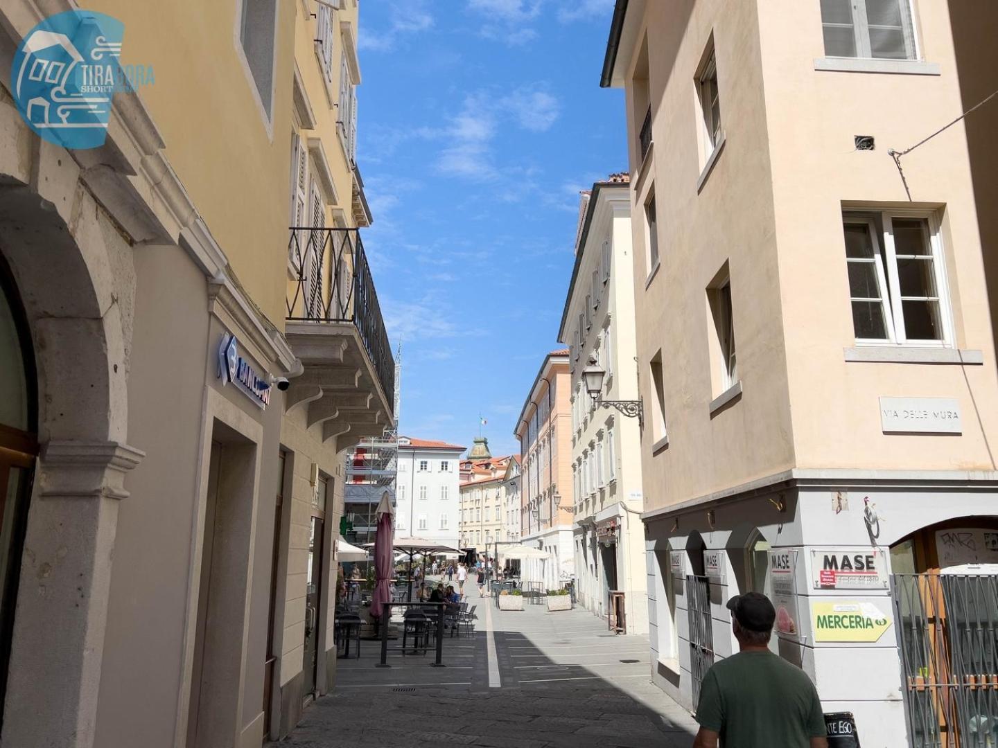 Cattedrale 5 Tirabora Short Rent Apartamento Trieste Exterior foto